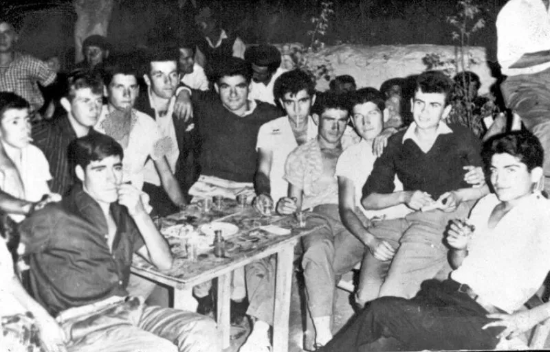 Αρχείο 10